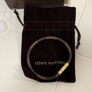 Louis Vuitton Keep It bracelet